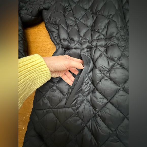 Athleta Whisper Featherless Parka 1X Black - Picture 10 of 16